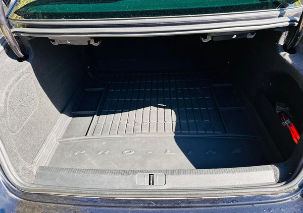 Volkswagen CC cena 58000 przebieg: 238605, rok produkcji 2015 z Gdańsk małe 137